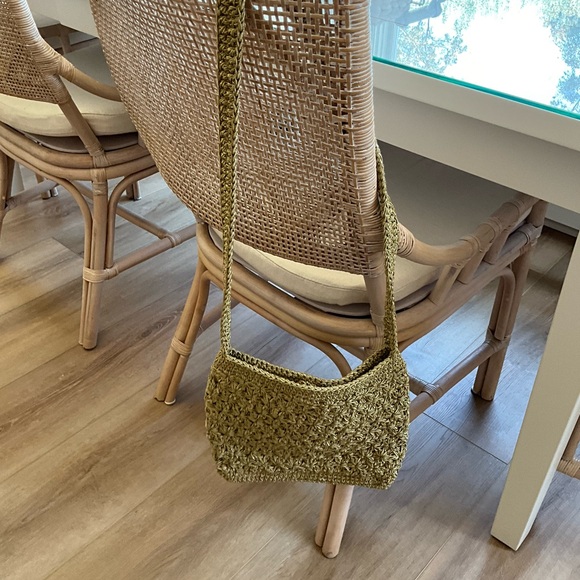 NWOT CARRIE FORBES CROCHET CROSSBODY BAG IN GOLD/BEIGE - Picture 4 of 4